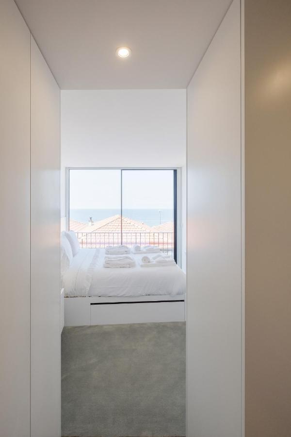 Boutique Rentals- Bliss By The Sea Apt- Ocean Views In Foz Beach Porto Exterior photo
